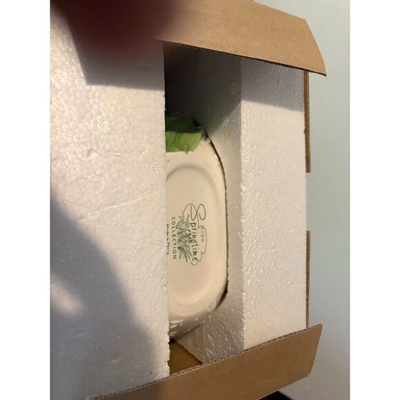 Avon Springtime Easter Ceramic Bowl/Basket In Box 2002  # 2851 - Picture 8 of 9